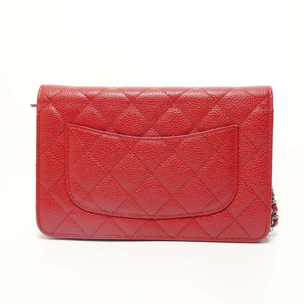Chanel Red Matelassé - Picture 2 of 9